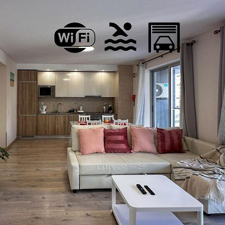 Apartamento Elegante Com Garagem E Piscina Na Praia Da Rocha Portimão Kültér fotó