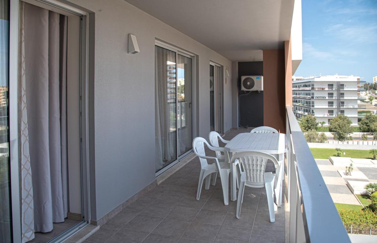 Apartamento Elegante Com Garagem E Piscina Na Praia Da Rocha Portimão Kültér fotó