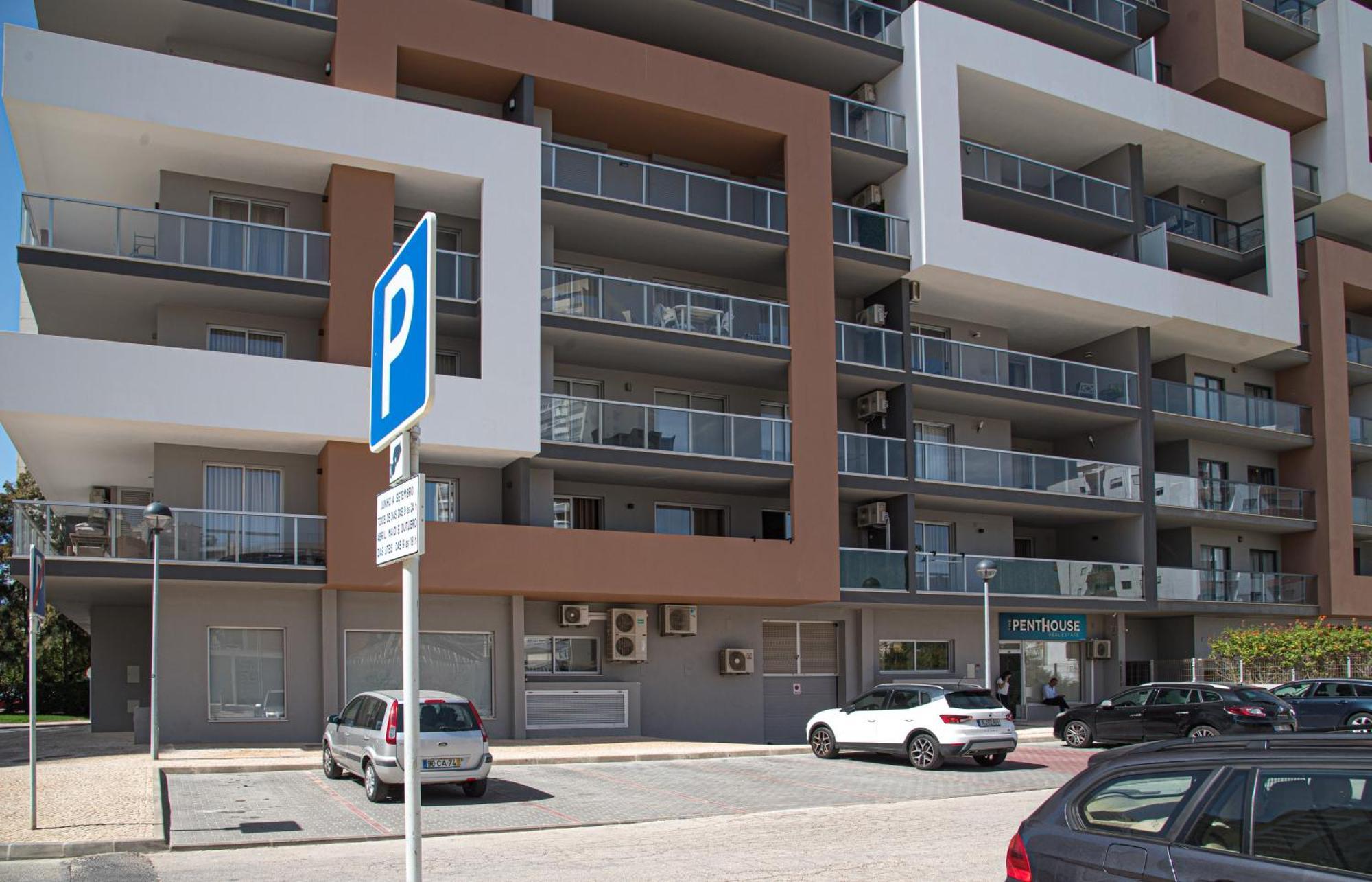 Apartamento Elegante Com Garagem E Piscina Na Praia Da Rocha Portimão Kültér fotó